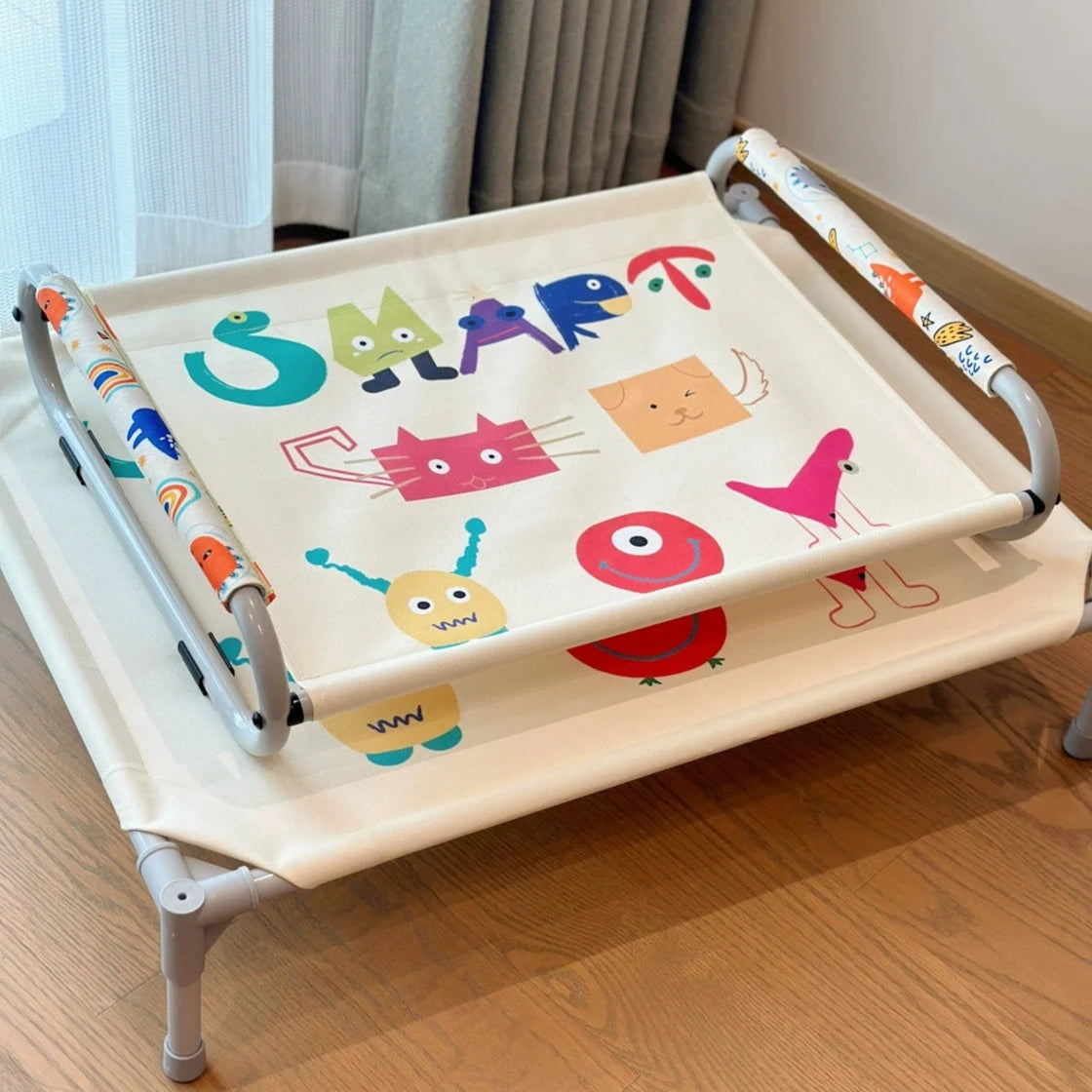 Cartoon Letters Breathable Frame Dog Bed